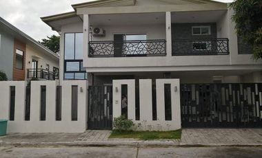 FOUR BEDROOMS HOUSE AND LOT FOR SALE IN ANGELES CITY PAMPANGA.