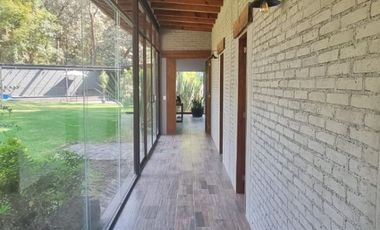MAGNIFICA CASA EN VENTA, EN AVANDARO