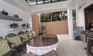 3 Storey House and Lot with Fantastic View of the Mountains