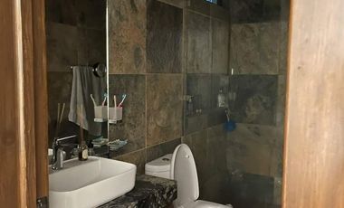 Casa en venta con Alberca en Fracc. Privado El Secreto
