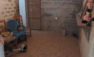 C115 Venta de Casa,  3 recamaras  a 100 mts carretera Zona Ixtapa en Barrio Nuevo