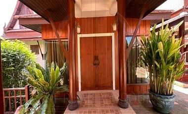 For Sale 9 bedrooms Single house,Phra Nakhon Si Ayutthaya