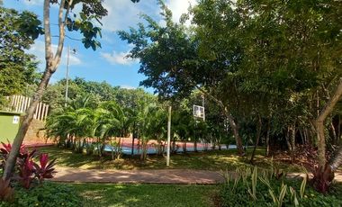 Casa En Venta en Cancún Arbolada Residencial