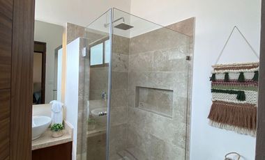 Casa En Venta en Cancún Arbolada Residencial