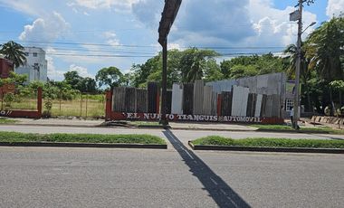 Terreno en venta en excelente ubicación de uso comercial, en Villahermosa, Tabasco, con Sup. 3,110 m2