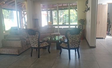 CASA CAMPESTRE EN ALQUILER