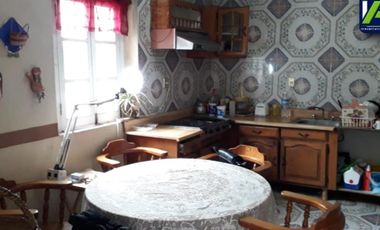 2 Casas con Terreno, Colonia Céspedes, Frente Al Hospital General, en Pachuca, Hgo.