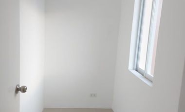 5 Bedroom House and lot for sale in Solariega Subdivision