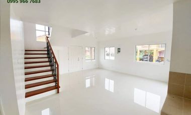 5 Bedroom House and lot for sale in Solariega Subdivision