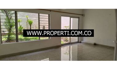 Casa Comercial en Arriendo Sector Laureles - Medellín