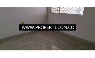 Casa Comercial en Arriendo Sector Laureles - Medellín