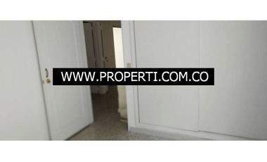 Casa Comercial en Arriendo Sector Laureles - Medellín