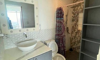 Astoria Plaza 3BR Three Bedroom Condo with 1 Parking near Estancia and Capitol Commons FOR SALE UC003