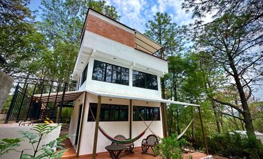 Casa en venta Bosque del paraiso  Ecologico arbolado servicios Club 6 recamaras bosques del paraiso