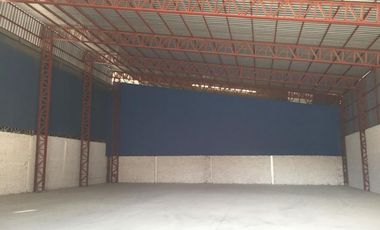 galpón industrial de alquiler en manta montecristi