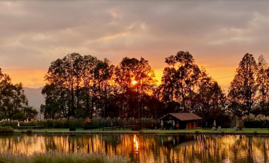 Espectacular Casa con vista al Lago de Rancho Avándaro en Renta Navidad, Año Nuevo. Semana Santa y Pascua