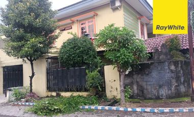 Dijual Rumah 2 lt di Jl Jemursari Surabaya