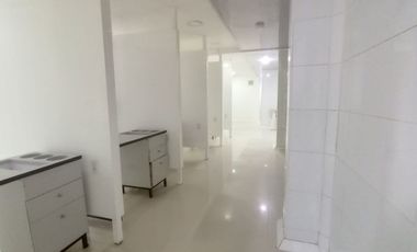 ARRIENDO LOCAL COMERCIAL EN CABECERA