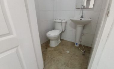 ARRIENDO LOCAL COMERCIAL EN CABECERA