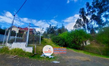 Amplia casa con área verde de venta, Sector vía Cuenca - Azogues C1289