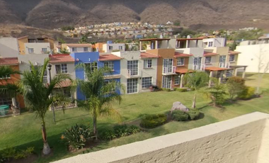 CASA CON ALBERCA EN SENDEROS DEL LAGO EN EL CONDOMINIO ESTRELLA