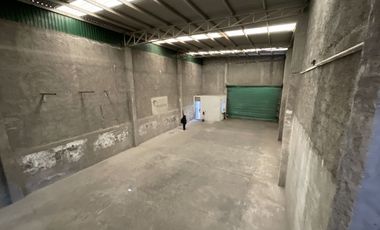 Bodega en renta 35 metros de frete sobre av. I Madero Poniente salida Quiroga