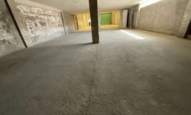 Bodega en renta 35 metros de frete sobre av. I Madero Poniente salida Quiroga