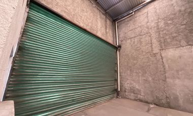 Bodega en renta 35 metros de frete sobre av. I Madero Poniente salida Quiroga