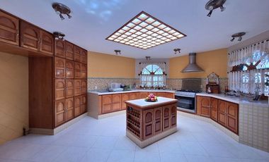 Casa Estilo Hacienda en Venta en Pachuca.