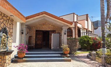 Casa Estilo Hacienda en Venta en Pachuca.