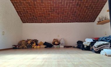 Casa Estilo Hacienda en Venta en Pachuca.