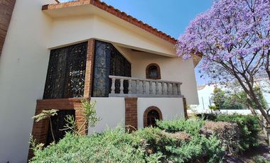 Casa Estilo Hacienda en Venta en Pachuca.