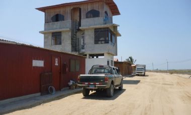 Langostinera en Tumbes de 250 has