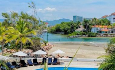 V401 Villa en Venta 3 recámaras Seccion Cumbres en Porto Ixtapa