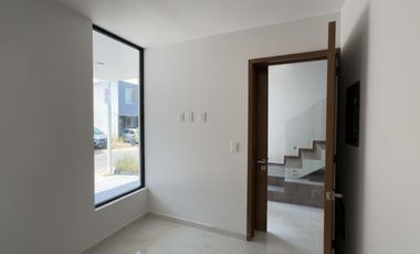 Venta Capital Norte, Madeiras 1