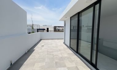 Venta Capital Norte, Madeiras 1