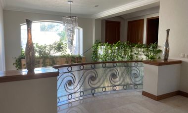 EXCELENTE CASA ESTILO CALIFORNIA EN LA ZONA NORTE DE AGUASCALIENTES