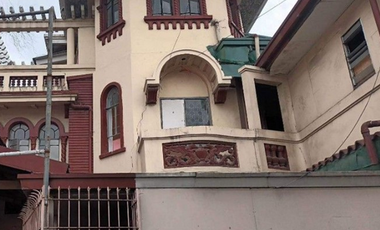6BR House and Lot for Rent/Sale at Sampaloc, Manila