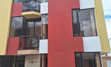 VENTA- AMPLIA CASA DE VENTA EN EL MEJOR SECTOR DE LATACUNGA RIVER PARK /24URB07