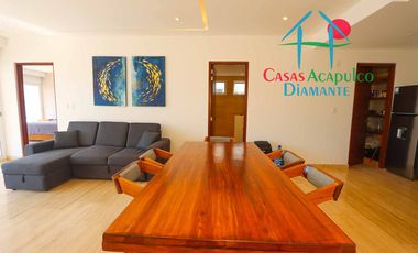 Departamento en condominio con club de playa. Terraza con vista a la alberca