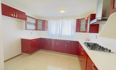 Casa en RENTA Fraccionamiento la Floresta