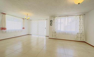 Casa en RENTA Fraccionamiento la Floresta