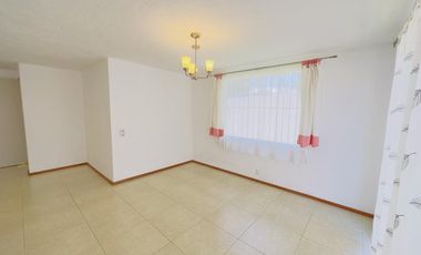 Casa en RENTA Fraccionamiento la Floresta