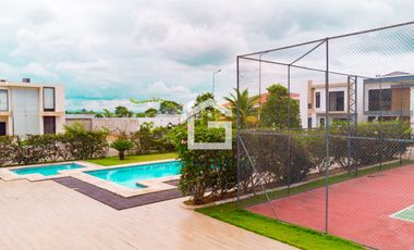 Terreno Residencial Exclusivo en Venta en Urbanización Palermo en Machala