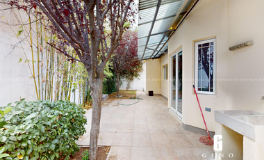 CASA EN VENTA EN ZONA VALLES DE UNA PLANTA