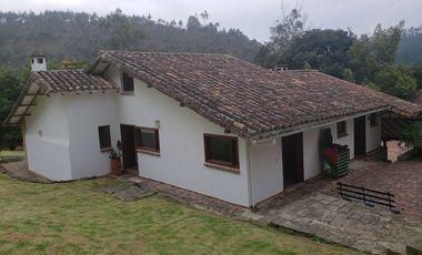 Finca en Barro blanco Bojaca, Cundinamarca, Colombia, c.v 1674