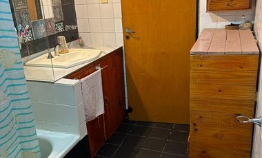 Casa En 2 Lotes En Calle 43 E/ 26 Y 30 De Verónica, Partido De Punta Indio.