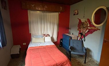 Casa En 2 Lotes En Calle 43 E/ 26 Y 30 De Verónica, Partido De Punta Indio.