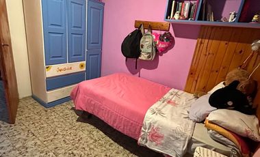 Casa En 2 Lotes En Calle 43 E/ 26 Y 30 De Verónica, Partido De Punta Indio.