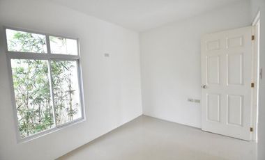 4 BEDROOMS CORNERLOT SINGLE ATTACHED AT LANCASTER NEW CITY